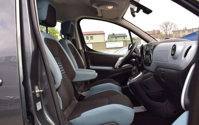 Citroen Berlingo cena 34800 przebieg: 150756, rok produkcji 2014 z Dobrzyca małe 667